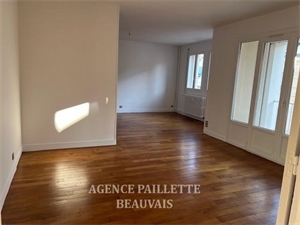 appartement à la vente -   60000  BEAUVAIS, surface 79 m2 vente appartement - APR631449